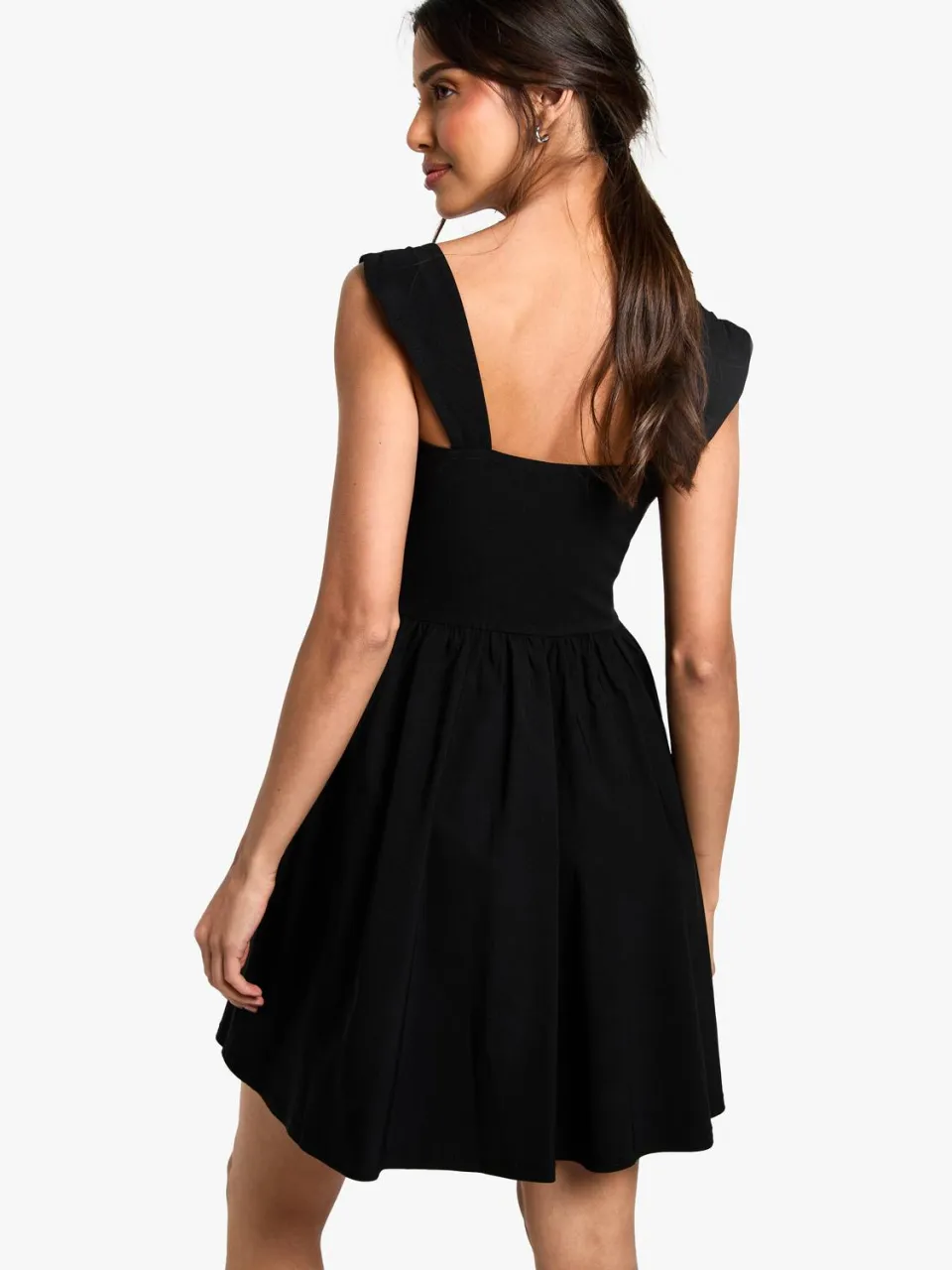 boohoo Dames Hook & Eye Detail Strappy Mini Jurk zwart, foto 2
