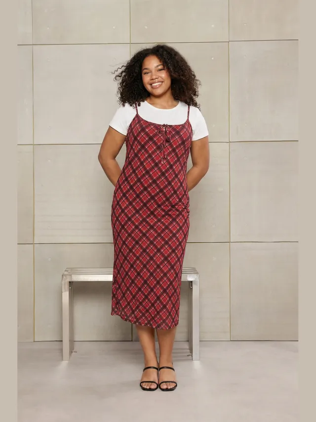 Trendyol Curve Dames Rood Geruit Midi Mouwloos Casual A-lijn Grote maten Jurk