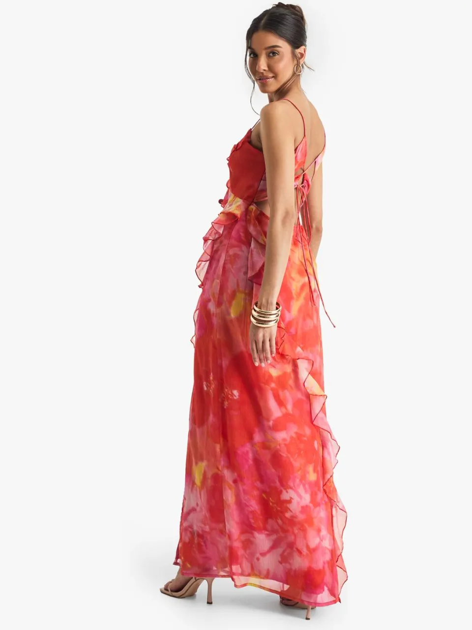 boohoo Dames Bloemen Crinkle Chiffon Ruffle Maxi Jurk roze, foto 2