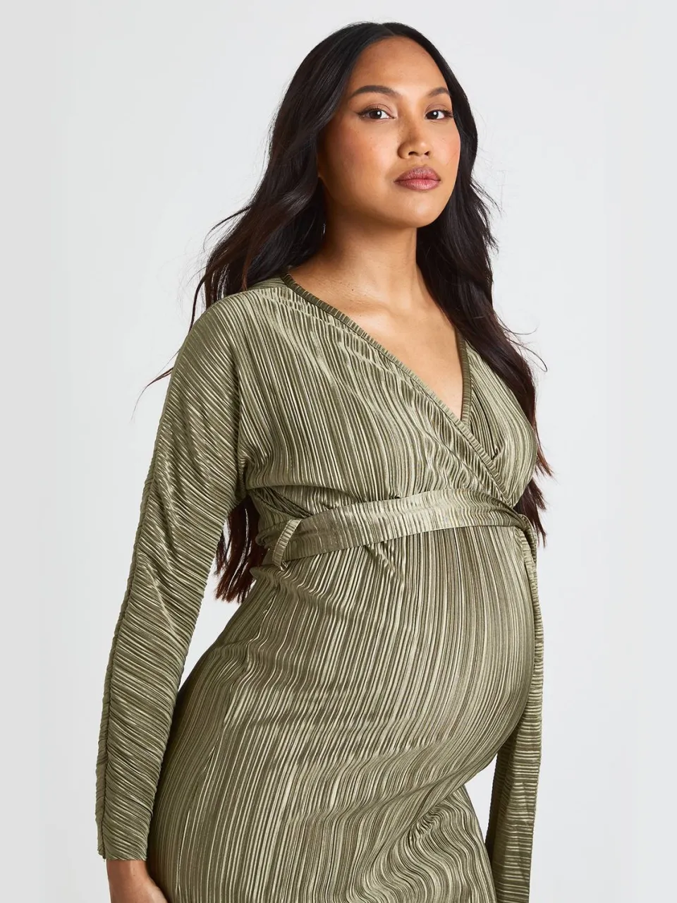 boohoo Dames Zwangerschaps Plisse Midi Jurk met Riem kaki, foto 3