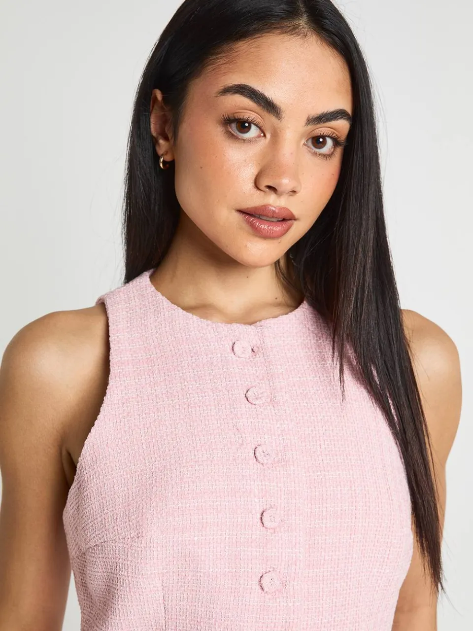 boohoo Dames Boucle Mini-jurk Met Knoopsluiting En Getailleerde Pasvorm baby roze, foto 4