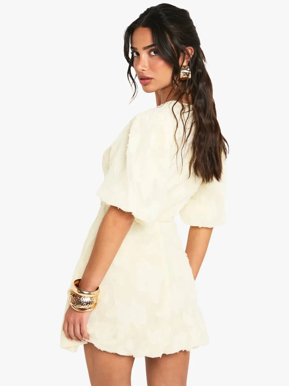 boohoo Dames Petite Floral Burnout Diep-Uitgesneden Puffball Mini-jurk citroen, foto 3