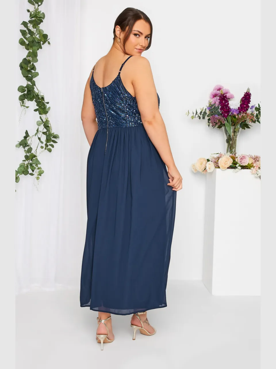 Luxe: Ultimate Embellishment Luxe Mouwloze Maxijurk Met Paillettenversiering In Donkerblauwsize 50 blauw, foto 3