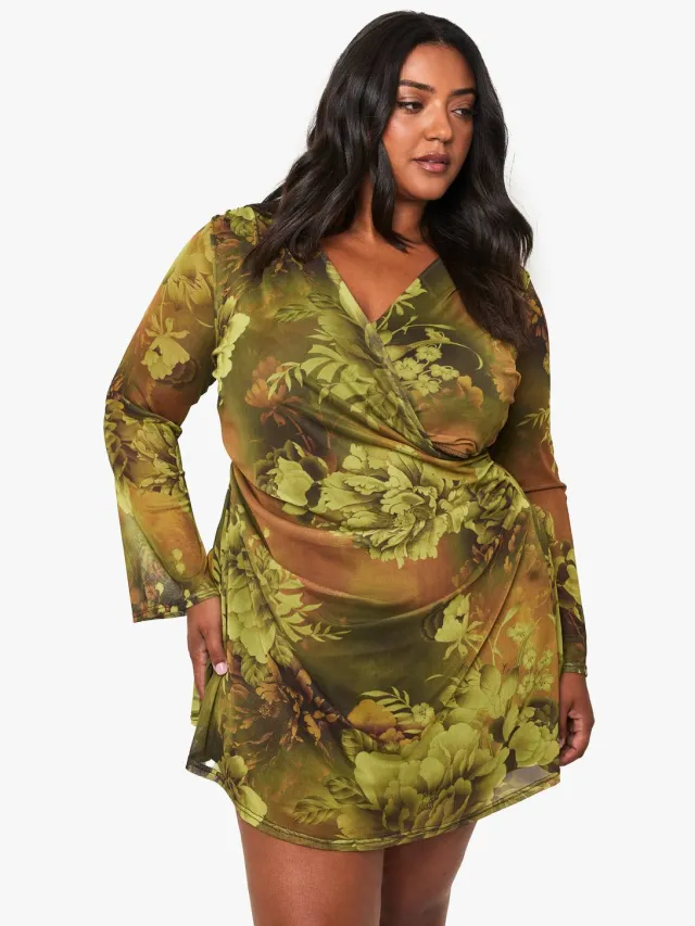 boohoo Dames plus bloemrijke mesh wrap mini-jurk Olijf