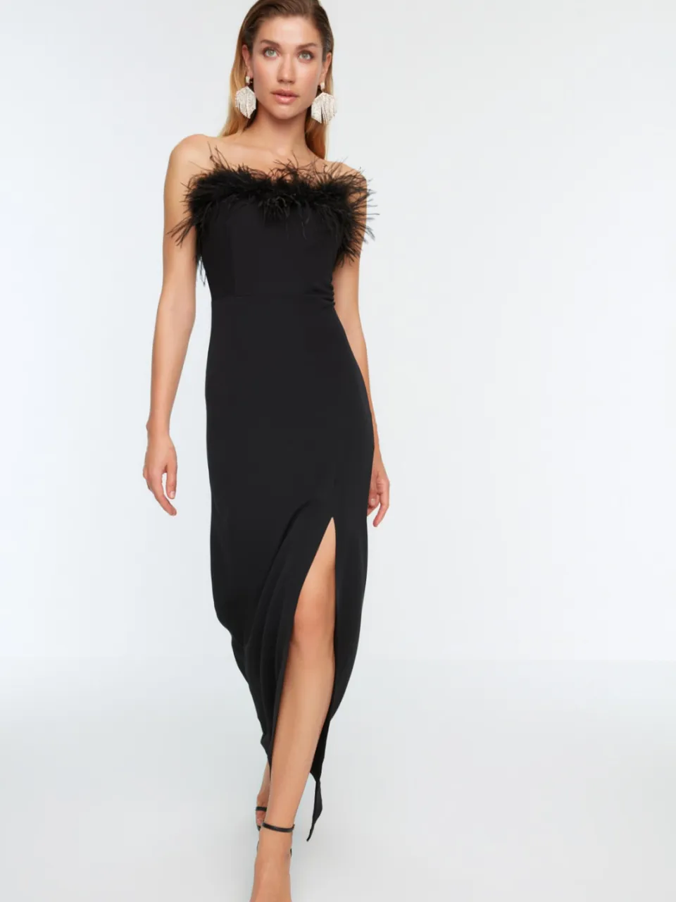 Trendyol TRENDYOLMİLLA Dames Zwart Effen Maxi Mouwloos Diploma-uitreiking / Gala Recht Avond & Gala Jurk