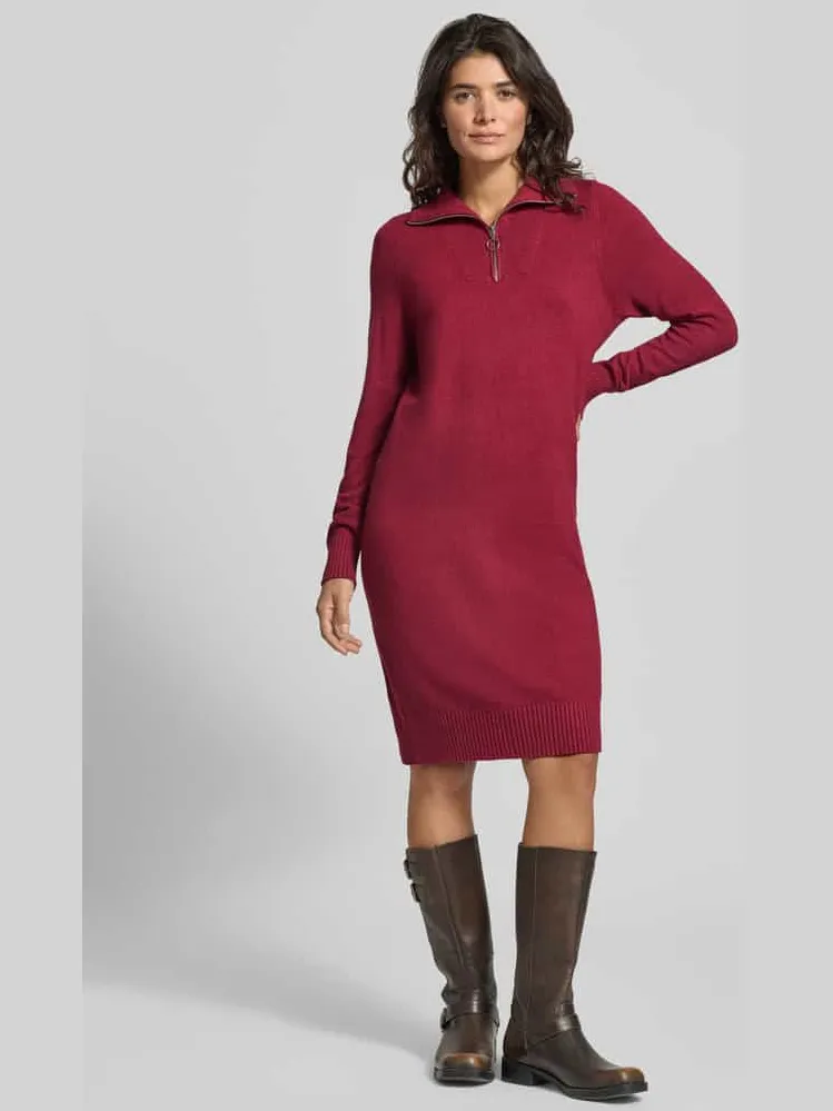 Christian Berg Woman Knie-lange jurk van pure viscose in tricotlook Donkerrood gemêleerd