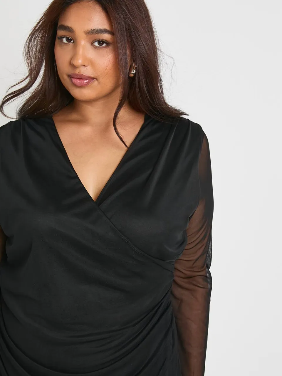 boohoo Dames plus mesh wrap mini jurk zwart, foto 4
