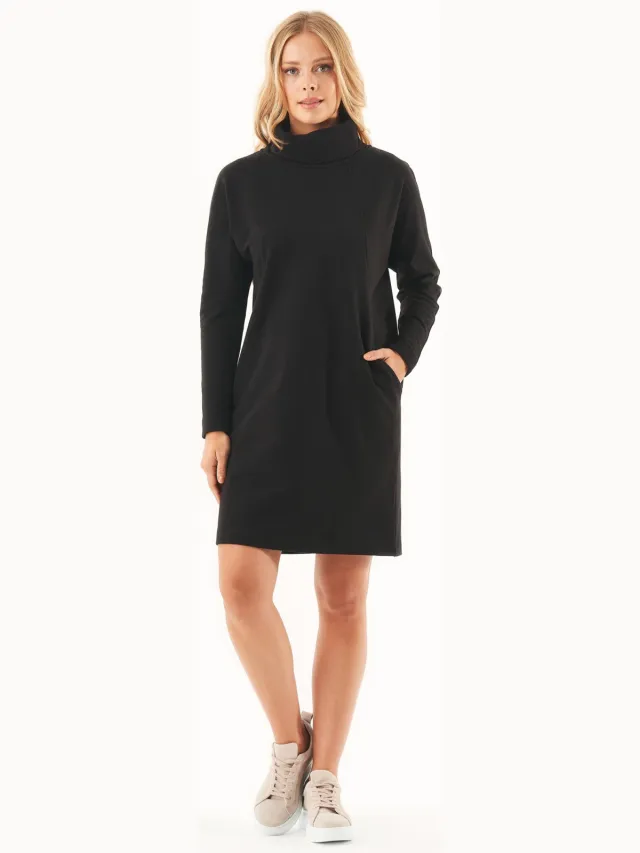 ORGANICATION dames vegan Truijurk Turtleneck Zwart