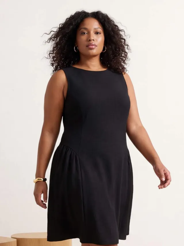 Trendyol Curve Dames Zwart Stippen Kort / Mini Mouwloos Casual A-lijn Grote maten Jurk
