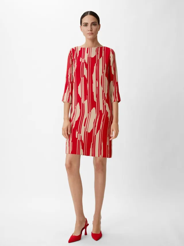 Comma female - Crêpe jurk met all-over print rode bosbes