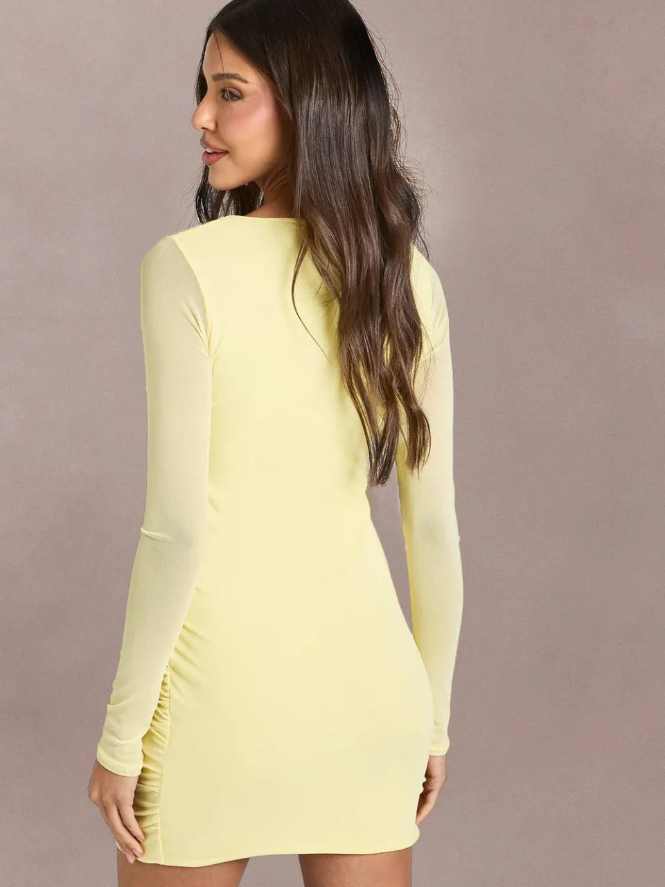 boohoo Dames Bodycon Jurk Met Vierkante Hals En Gerimpelde Mesh citroen, foto 3