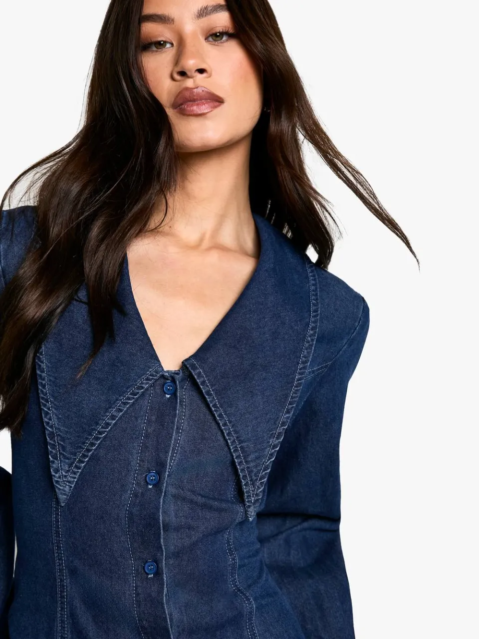 boohoo Dames Tall Collar Detail Denim Shift Dress, foto 3