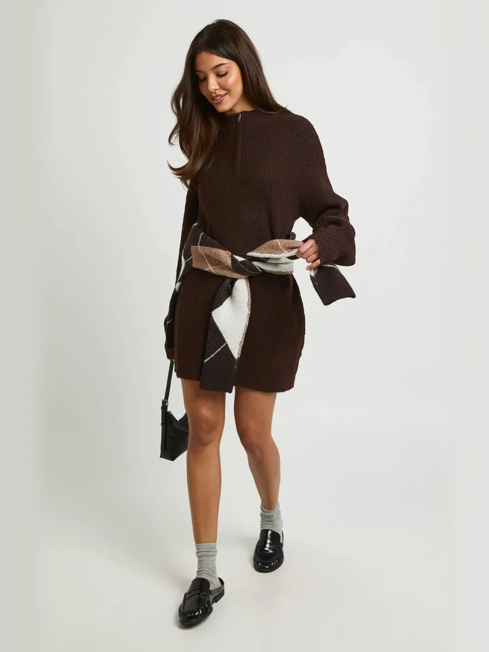 boohoo Dames Zachte Gebreide Oversized Trui-jurk Met Ritskraag chocoladebruin, foto 2