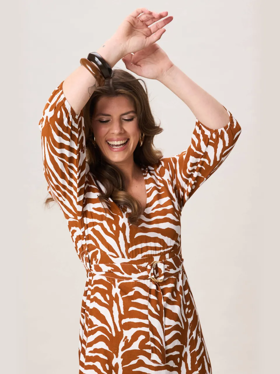 Miss Etam zomerjurk met zebraprint camel, foto 4