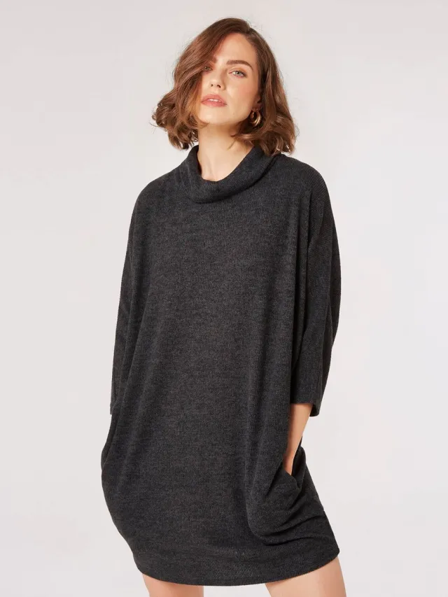 Apricot Soft Touch Cocoon mini-jurkje Dark Grey