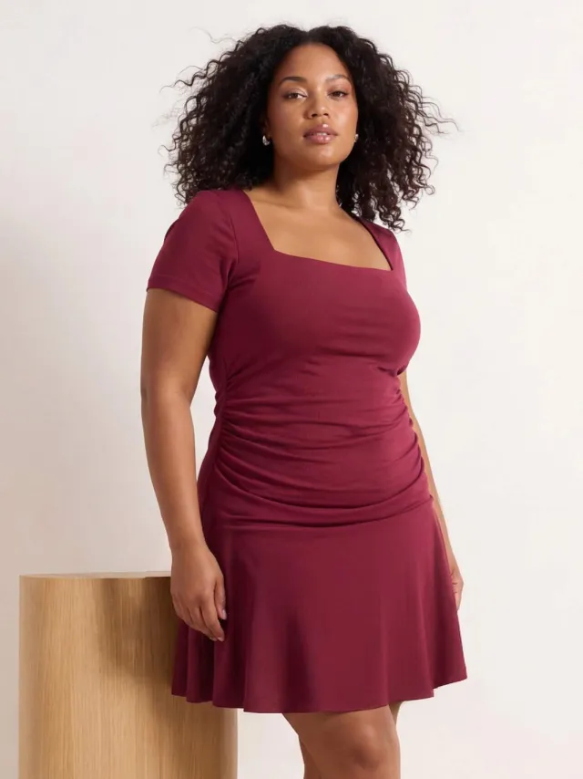 Trendyol Curve Dames Bordeaux Effen Kort / Mini Kort Casual A-lijn Grote maten Jurk Bordeauxrood