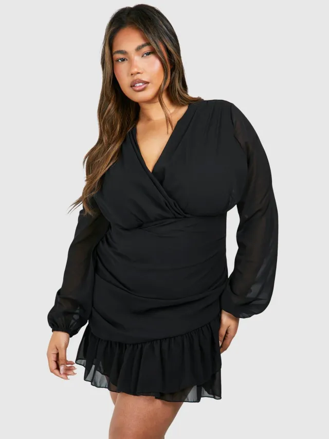 boohoo Dames Plus Chiffon Ruffle Wrap Jurk Zwart