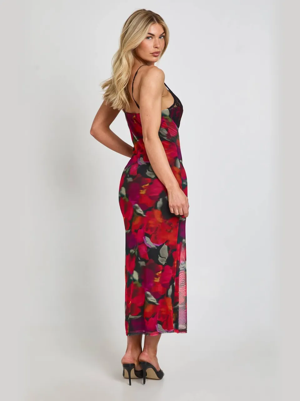 boohoo Dames Bloemenjurk Met Nauwsluitende Pasvorm En Kanten Cup Detail rood, foto 2