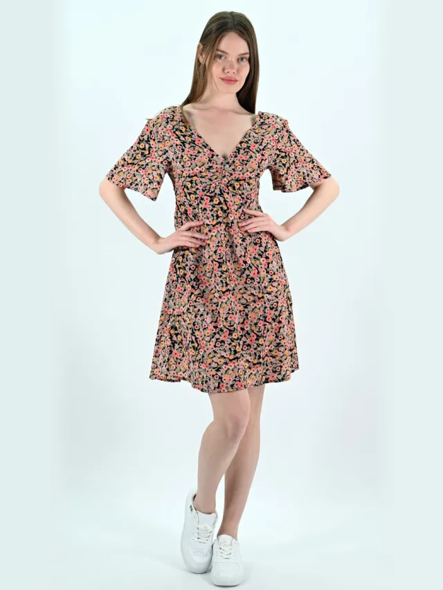 YESMOOI Mini Jurk met Bloemenprint - V-hals en Open Rug - XXL (44) - Roze | Oranje | Beige Zwart - Roze