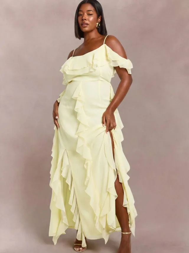 boohoo Dames Plus Chiffon Ruches Cold Shoulder Maxi Jurk Citroen
