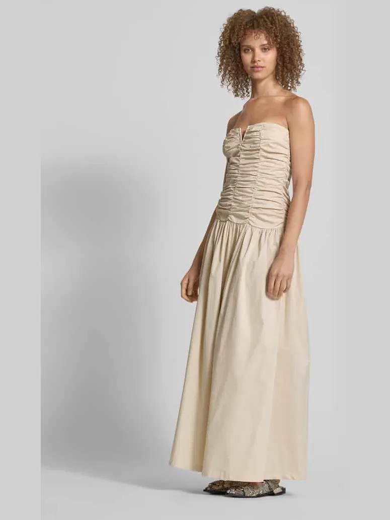 Amy Lynn Cocktailjurk met plooien model 'Shyla' offwhite, foto 3