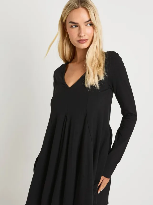 boohoo Dames Ronde Hals Godet Zoom Skaterjurk Zwart