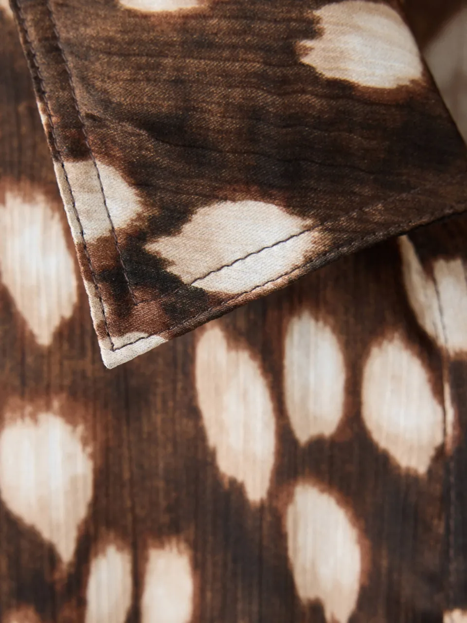Mango midi blousejurk met ceintuur en print - bruin, foto 7