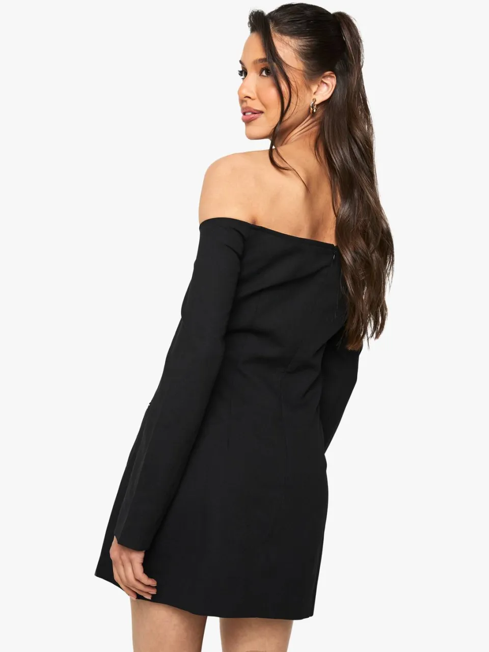 boohoo Dames Bardot Tailored Button Down Mini Jurk zwart, foto 2