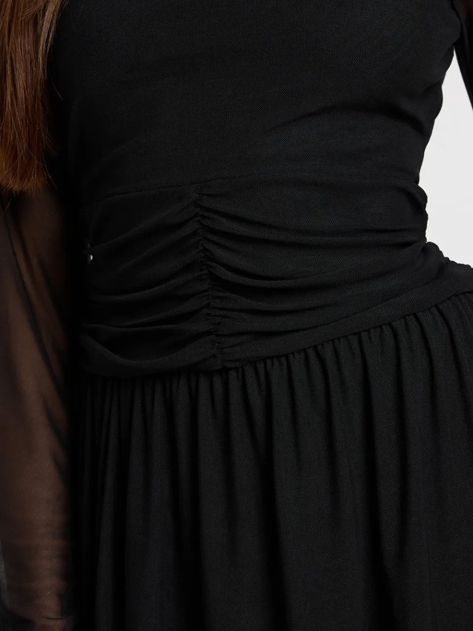 boohoo Dames Mesh Skater Jurk Met Lange Mouwen En Geplooid Middel zwart, foto 4
