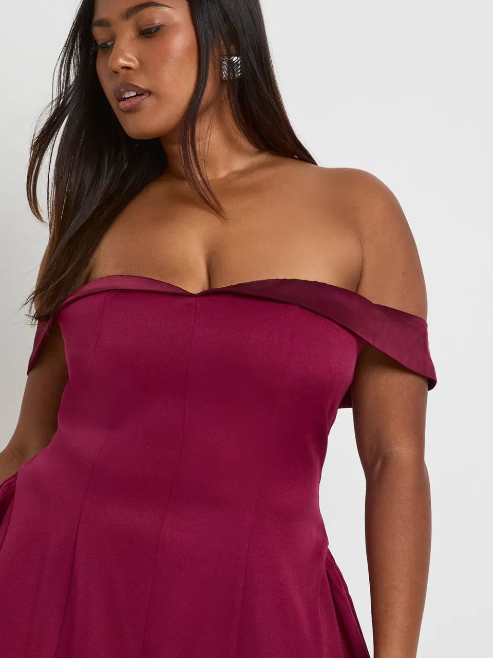 boohoo Dames Plus Satijn Contrast Skater Jurk pruim, foto 4
