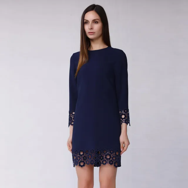 Smart & Joy Rechte jurk versierd met fluwelen kant Blauw