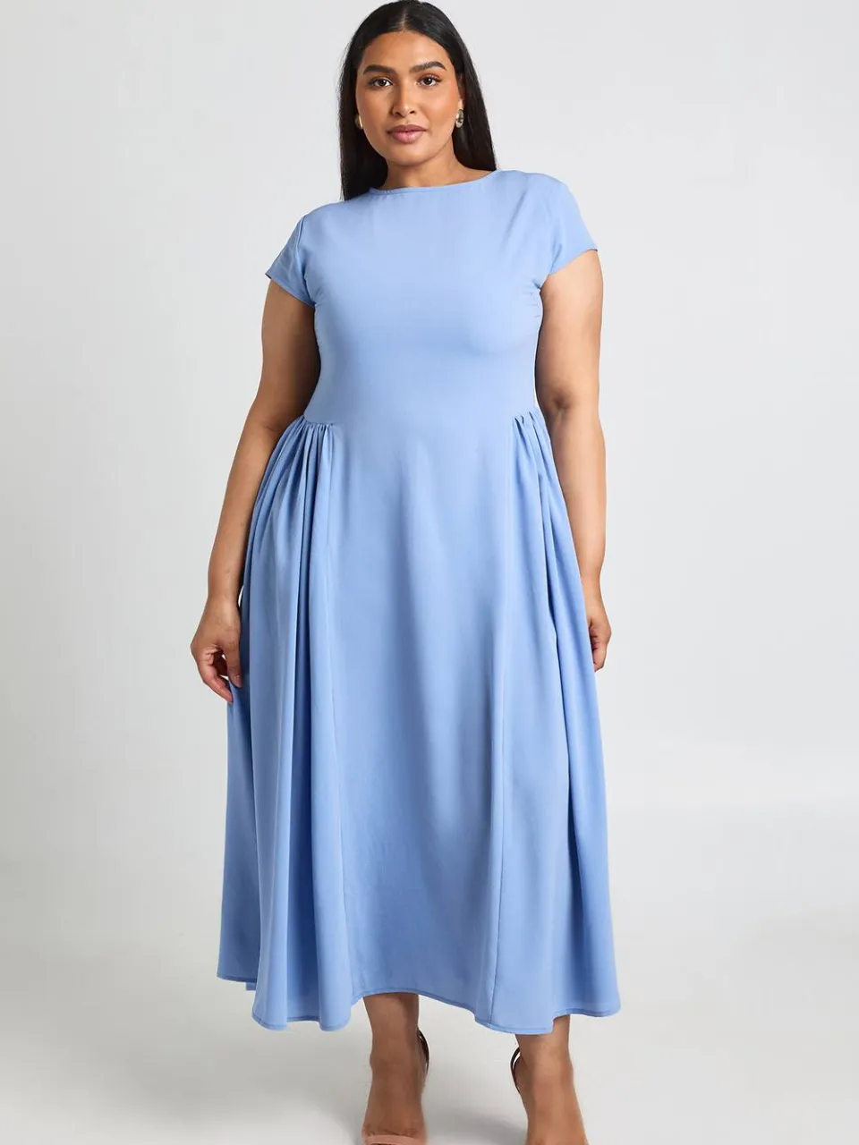 boohoo Dames Plus Getextureerde Volume Rok Midaxi Jurk Poederblauw