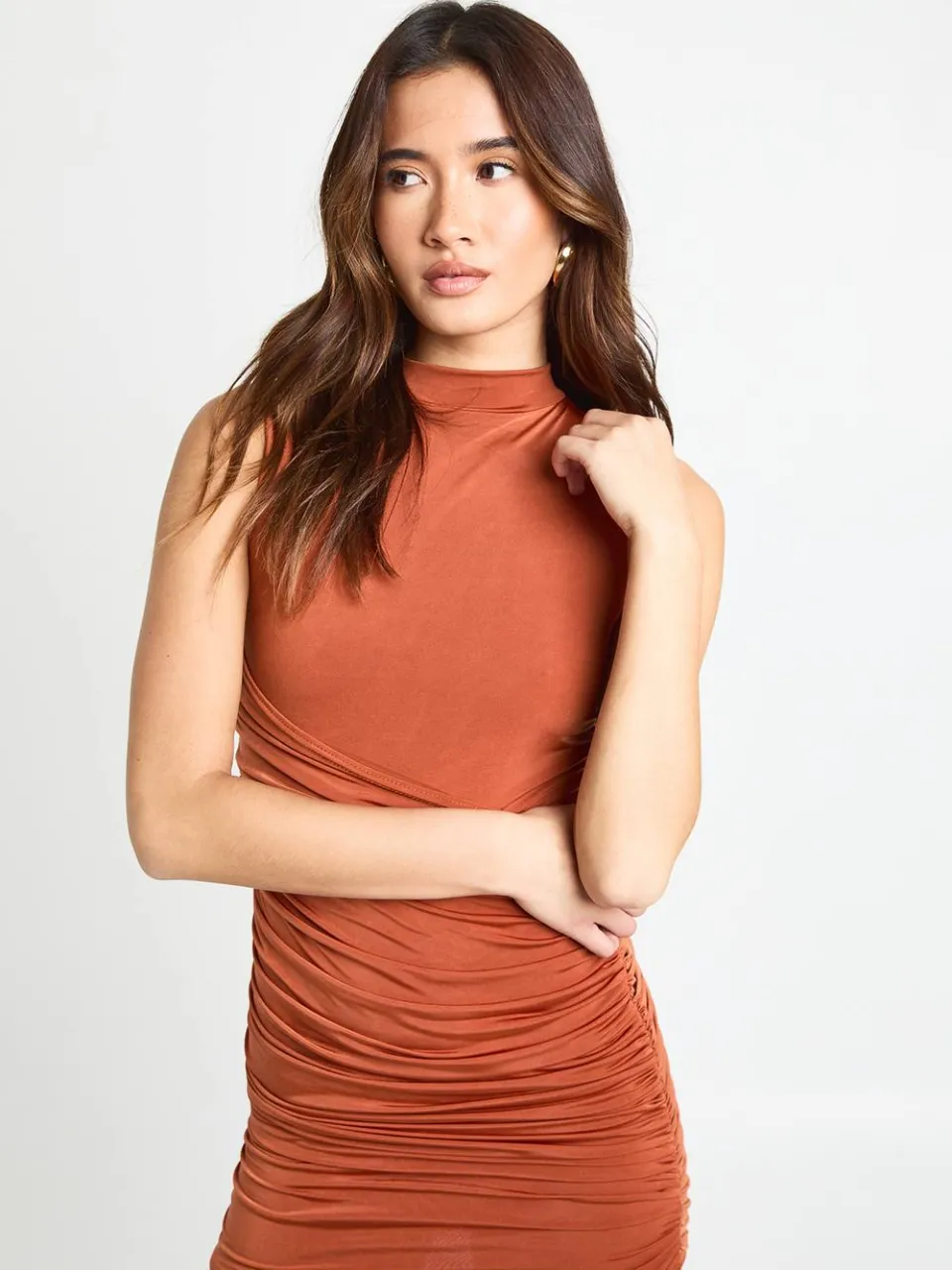 boohoo Dames Jurkje met gedrapeerde rok roest, foto 3