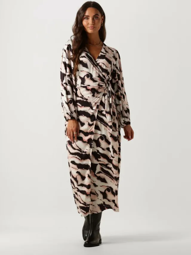 Catwalk Junkie Dames Jurken Dr Yala - Roze
