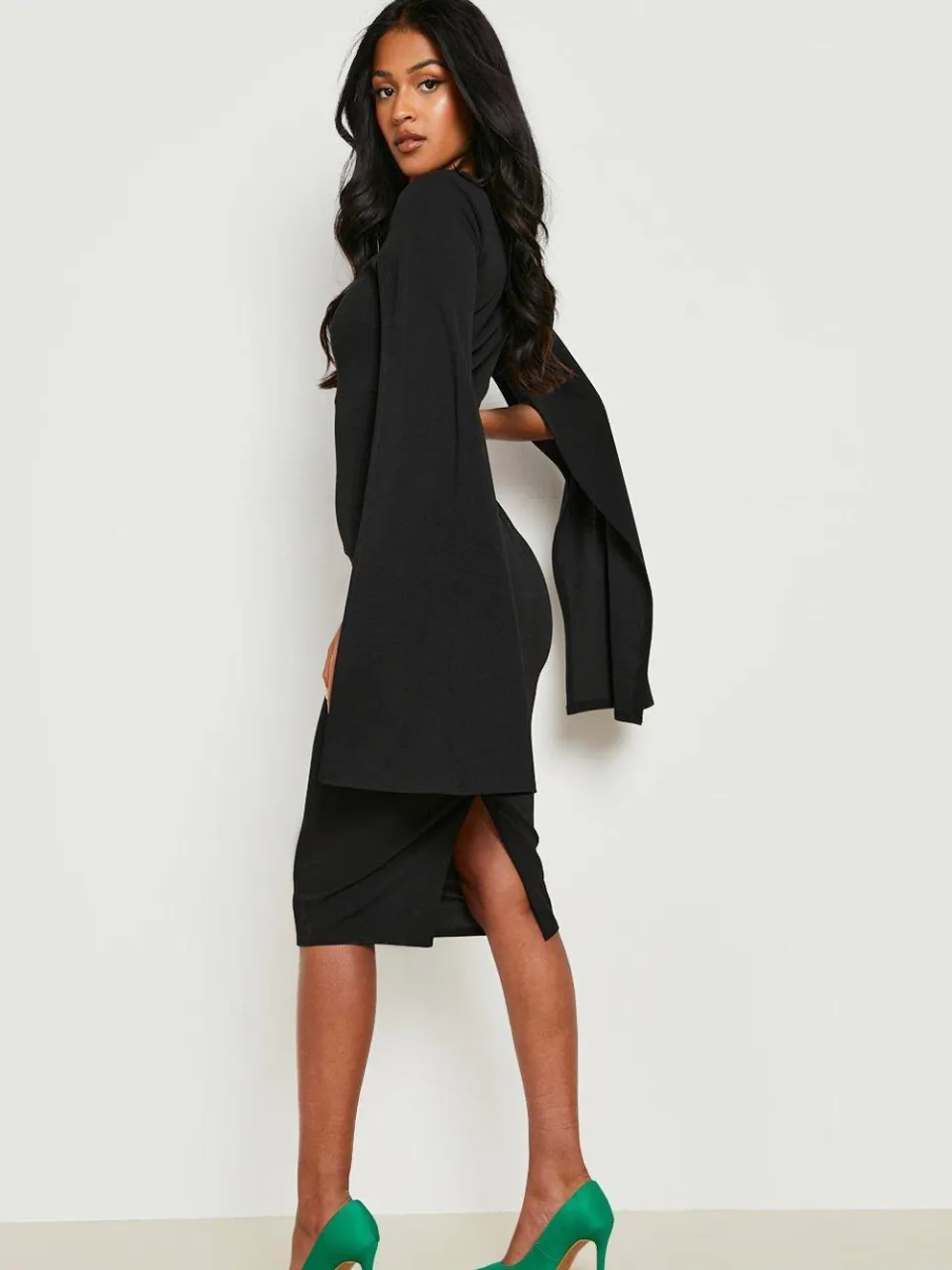 boohoo Dames Tall Cape Sleeve Midi Bodycon Jurk zwart, foto 2