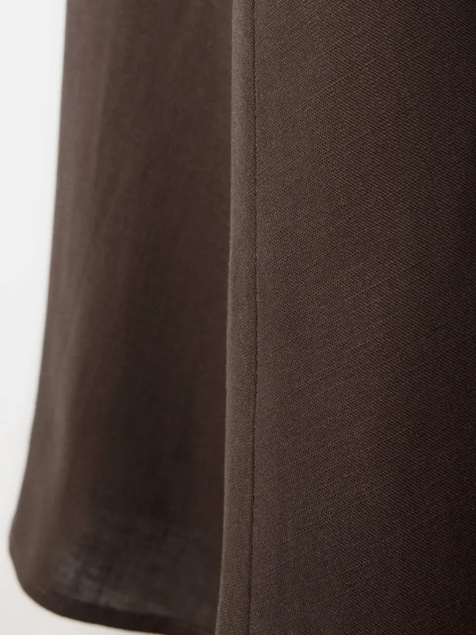 Mango midi jurk met ceintuur en linnen - zwart, foto 4