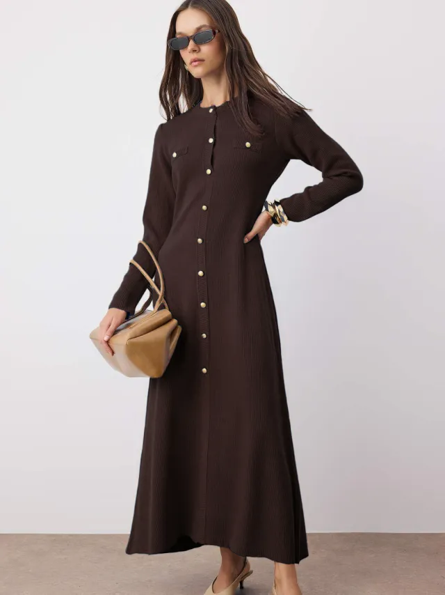 Trendyol Modest Dames Bruin Effen Maxi Lang Casual A-lijn Modest Jurken