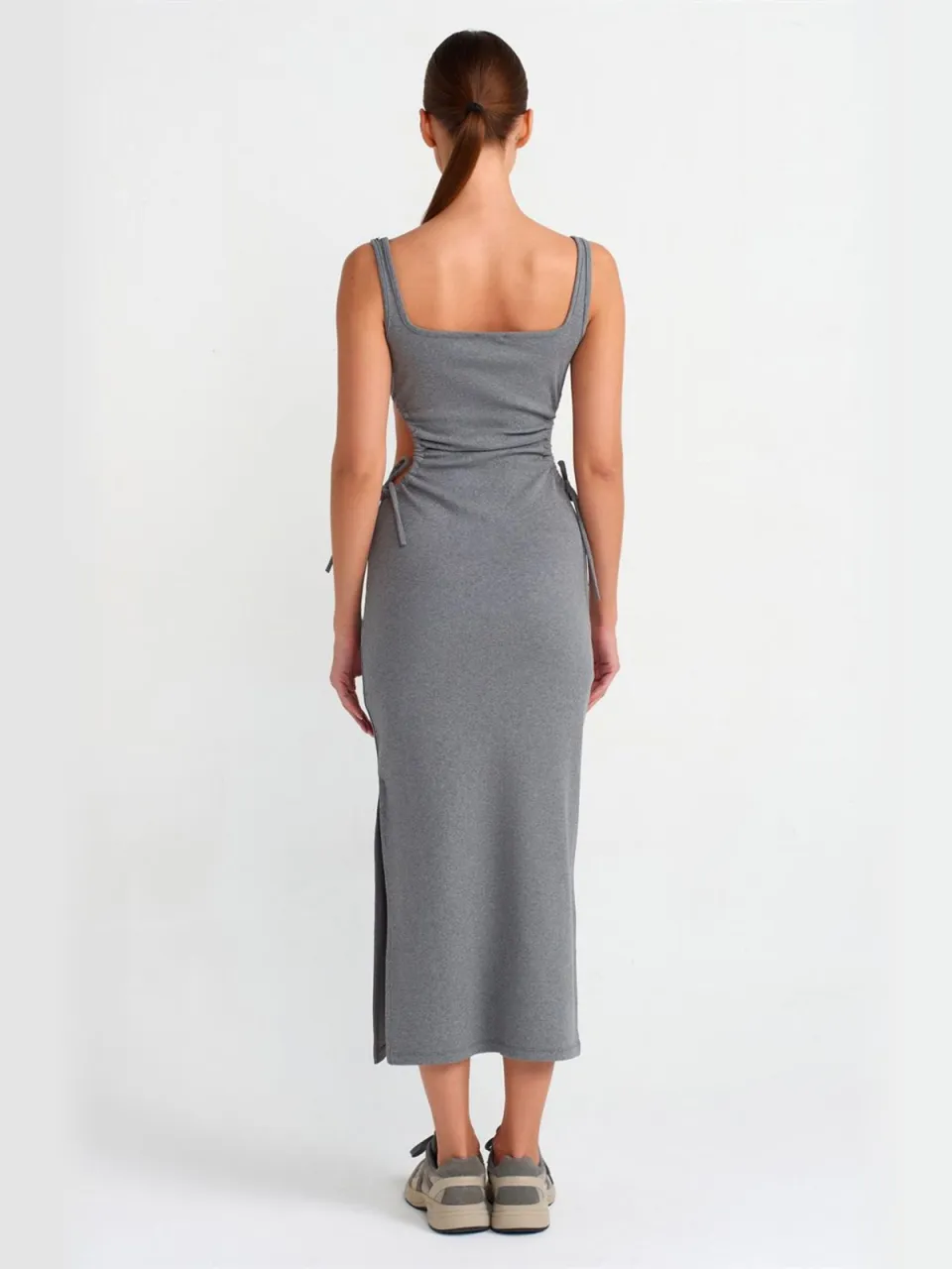 Dilvin Mouwloze Bodycon Midi Jurk Met Uitsnijding antraciet, foto 2