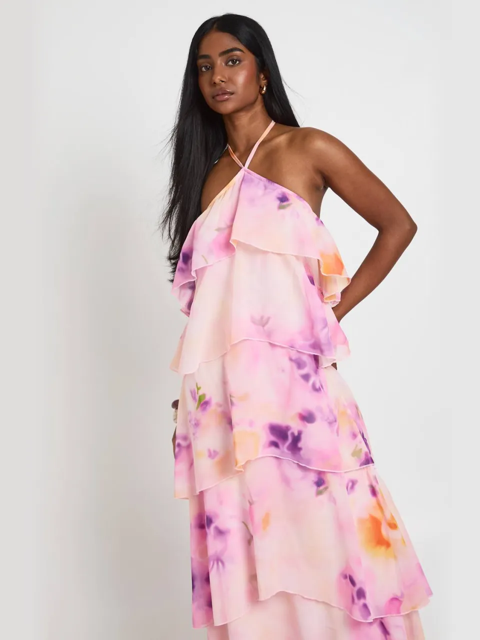 boohoo Dames Chiffon Gebloemde Gelaagde Halter Maxi Jurk roze, foto 4