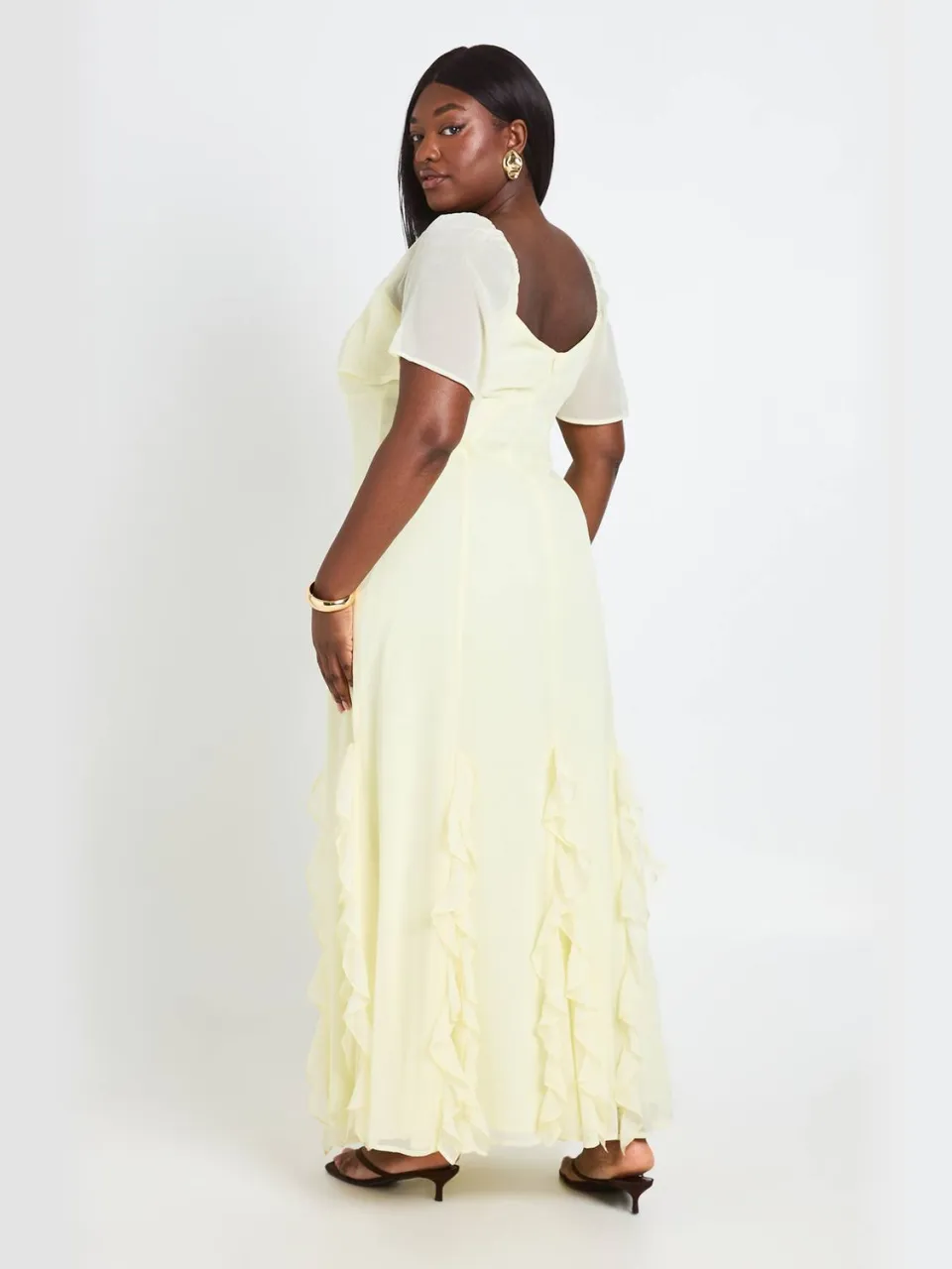 boohoo Dames Plus Chiffon Maxi Jurk Met Pofmouwen En Ruches citroen, foto 2