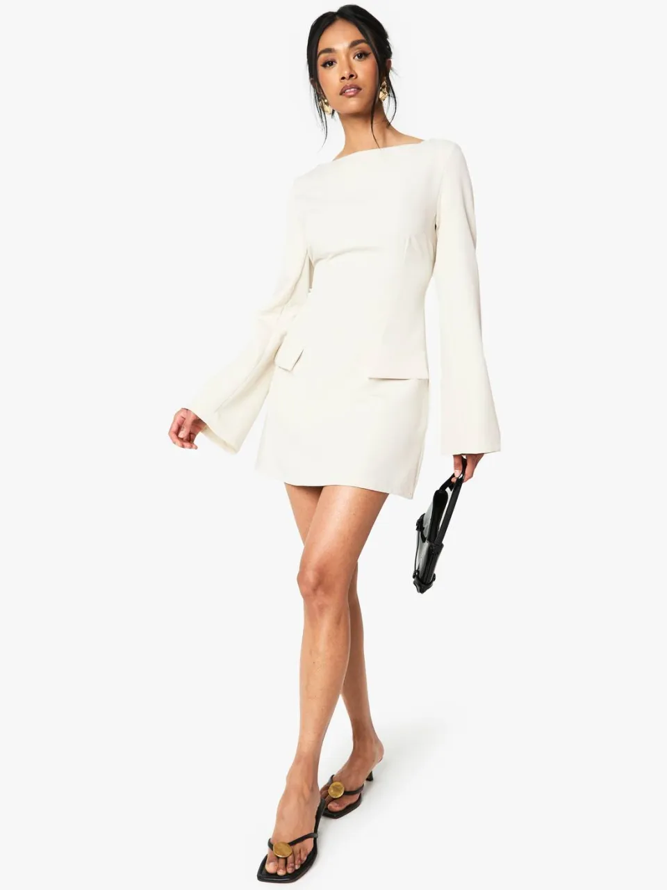 boohoo Dames Getailleerde mini-jurk met lange mouwen en slash-hals ecru, foto 2
