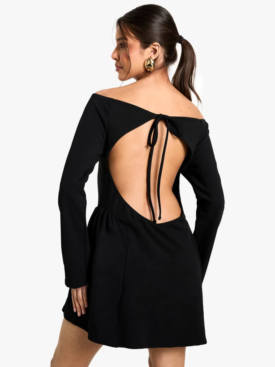 boohoo Dames High Bardot Tie Back Skater Jurk zwart, foto 2