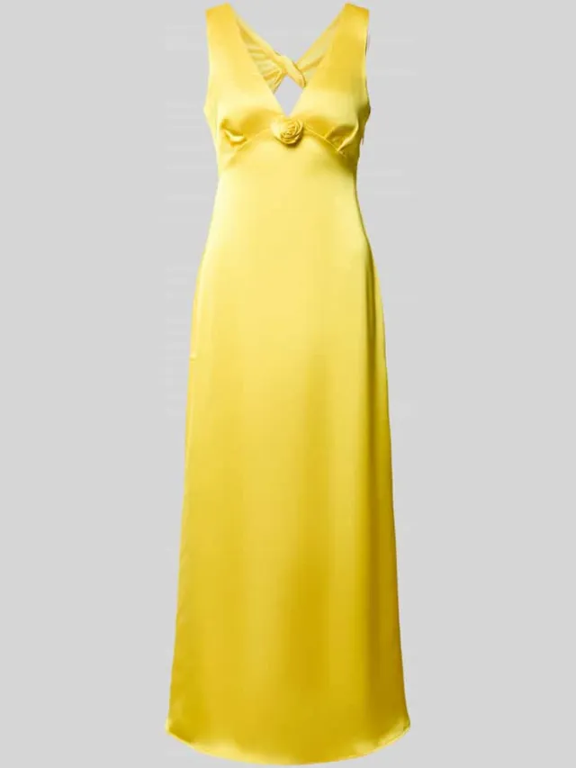 Vero Moda Nauwsluitende avondjurk met rozenapplicatie model 'GIANNA', foto 2