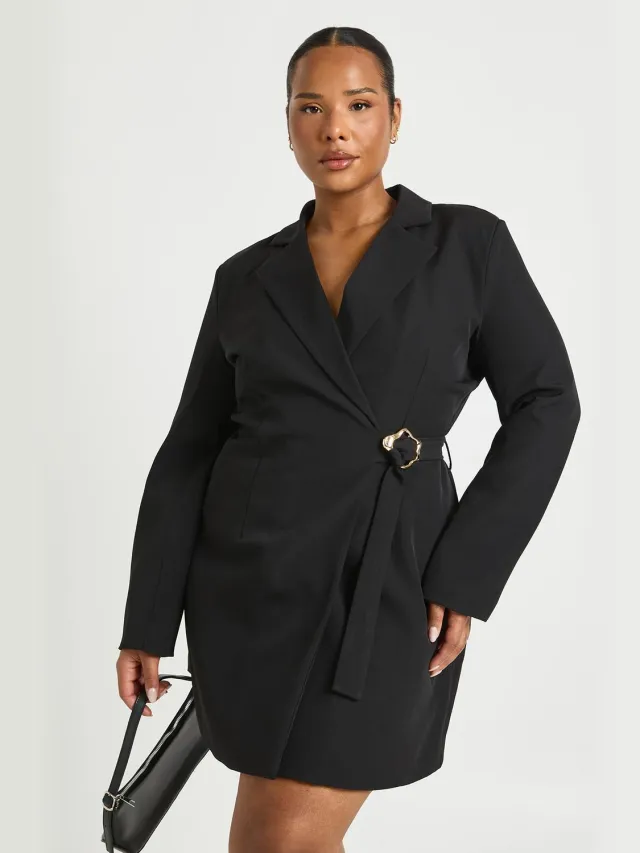 boohoo Dames Plus Wikkel Strik Blazer Jurk Zwart