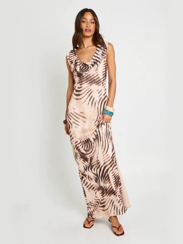 boohoo Dames Lange Tonale Dierenprint Mesh Wijde Col Maxi Jurk Zand
