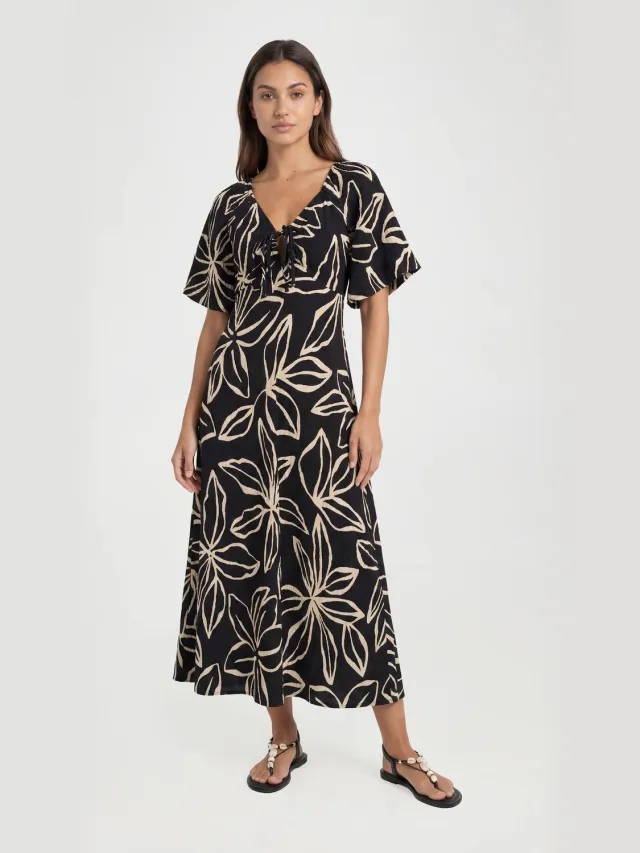 boohoo Dames Lange Jurk Met Bloemenprint, Structuur En Volumemouwen Midaxi-lengte Zwart