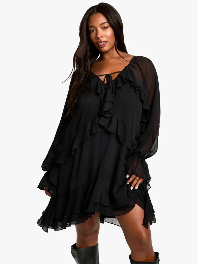 boohoo Dames Plus Chiffon Ruffle Smock Jurk Zwart