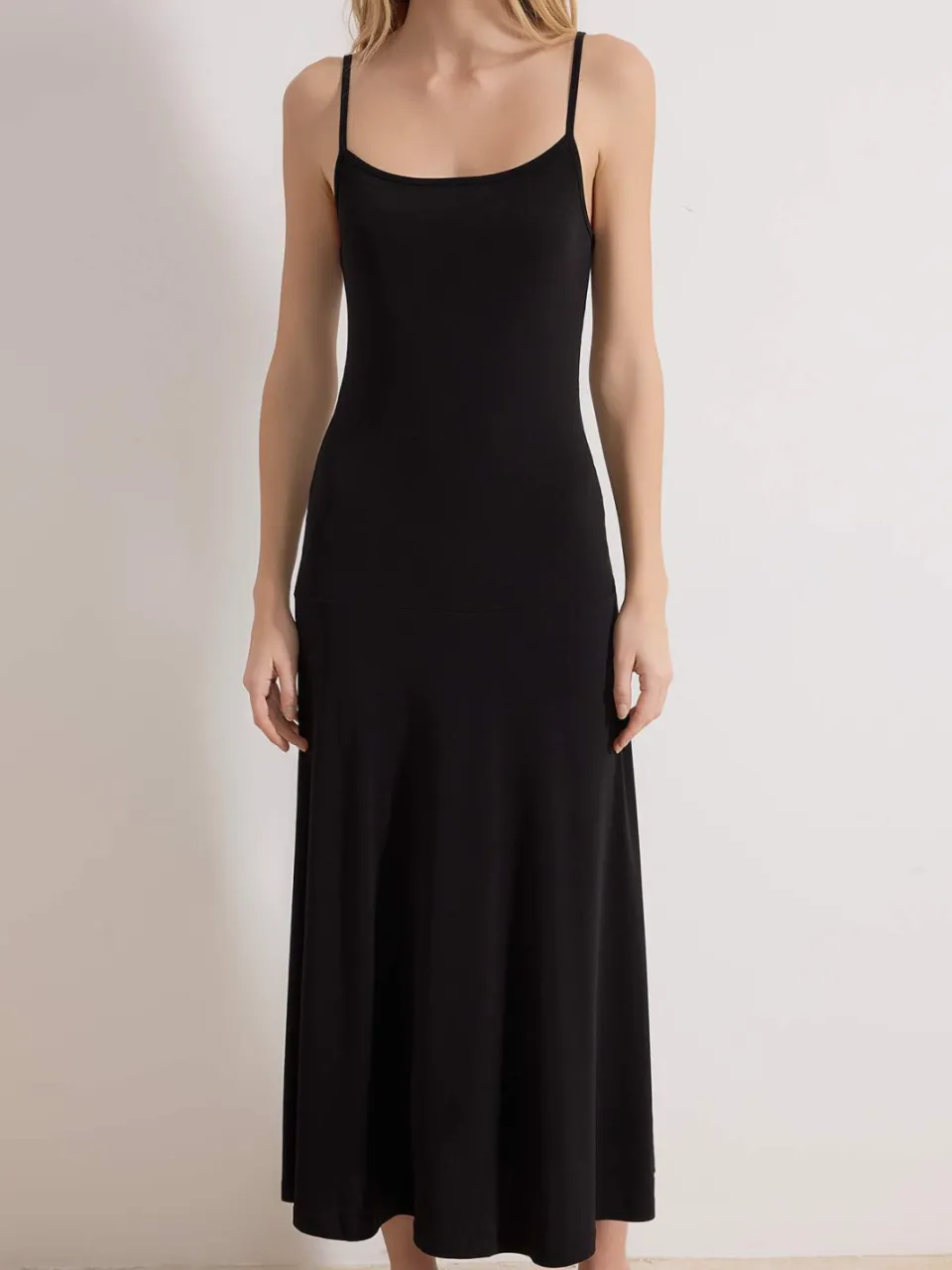 Turkishsouq Platte, mouwloze maxi-jurk voor dames, geschikt voor overdag en 's avonds, in A-lijn model. zwart, foto 2
