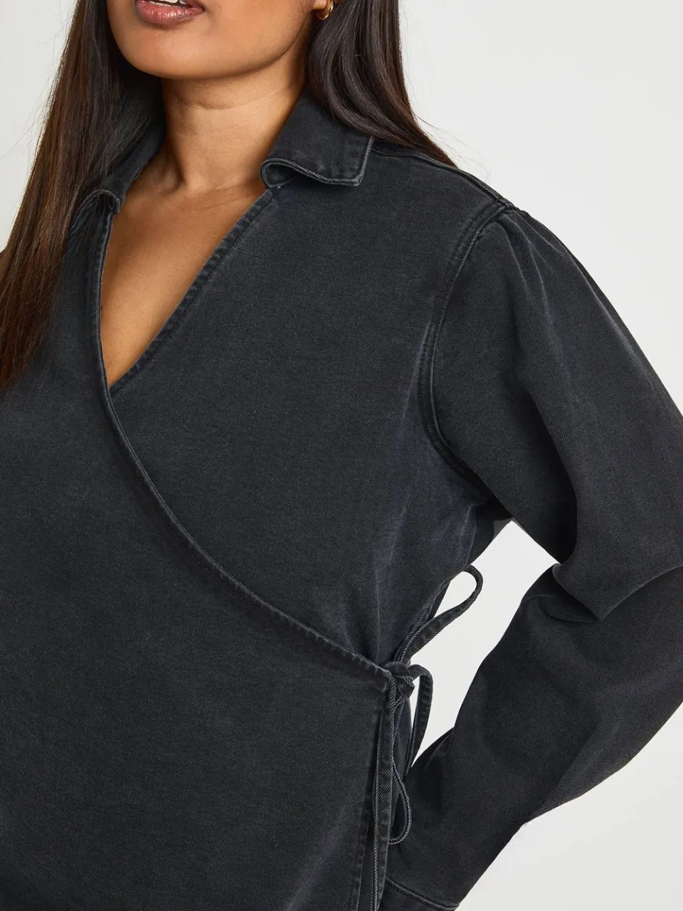 boohoo Dames Plus Denim Wikkel Jurk, foto 4
