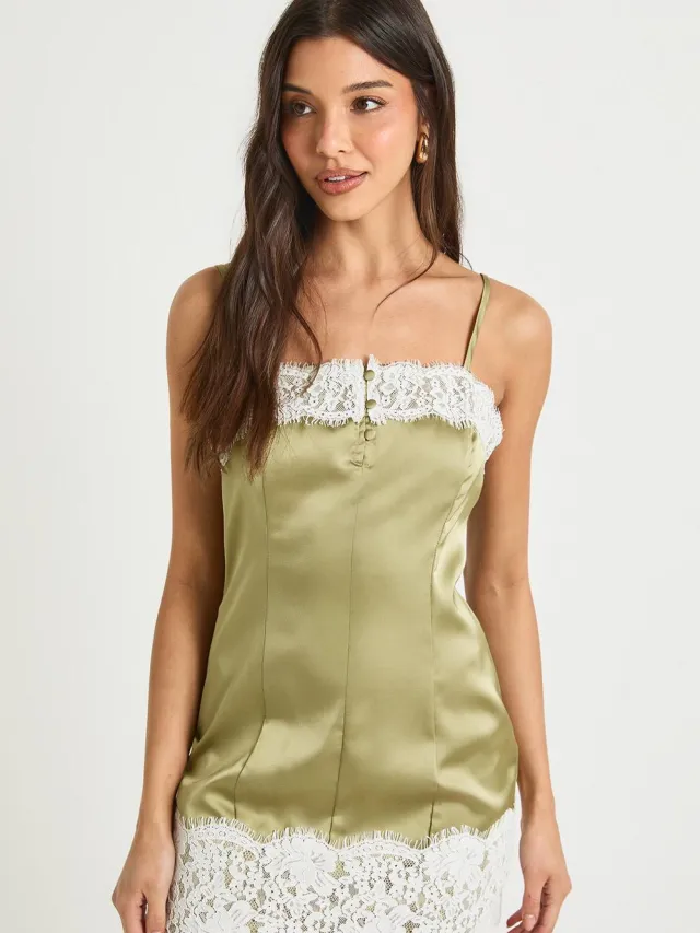 boohoo Dames Satijnen Slip Mini Jurk met Kanten Afwerking Olijf